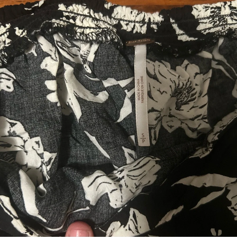 Free People / I’ve Got A Feeling Black White Floral Skirt and Top Set Small